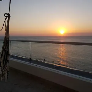 https://deluxe-spectacular-sunset.hotels-in-barranquilla.com