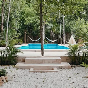 Lunita Jungle Experience Mexico