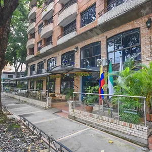 Hotel Estadio Real, Medellin