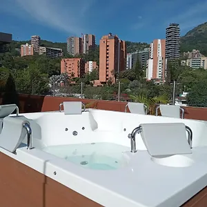 Hotel Lomas 10 By Dico, Medellín